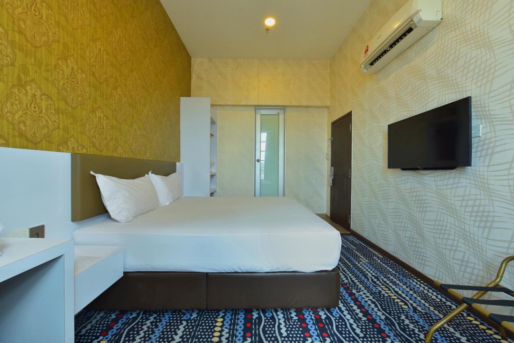 Townhouse Oak Hotel Holmes Johor Jaya Johor Bahru Eksteriør billede